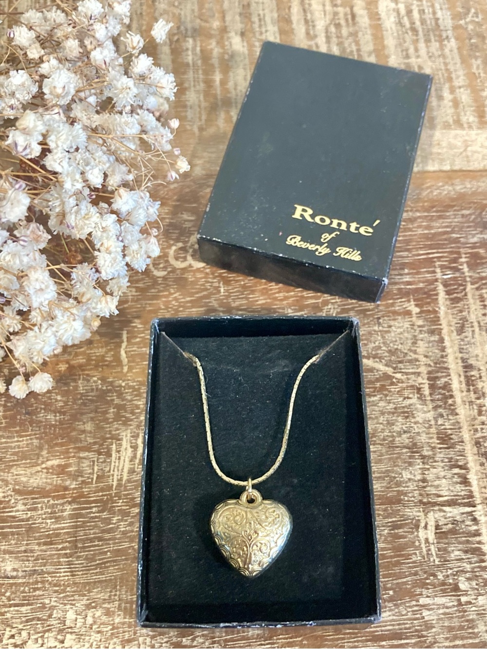 Vintage Puff Heart Necklace Ronte of Beverly Hills Gold Tone Fashion Jewelry 18”